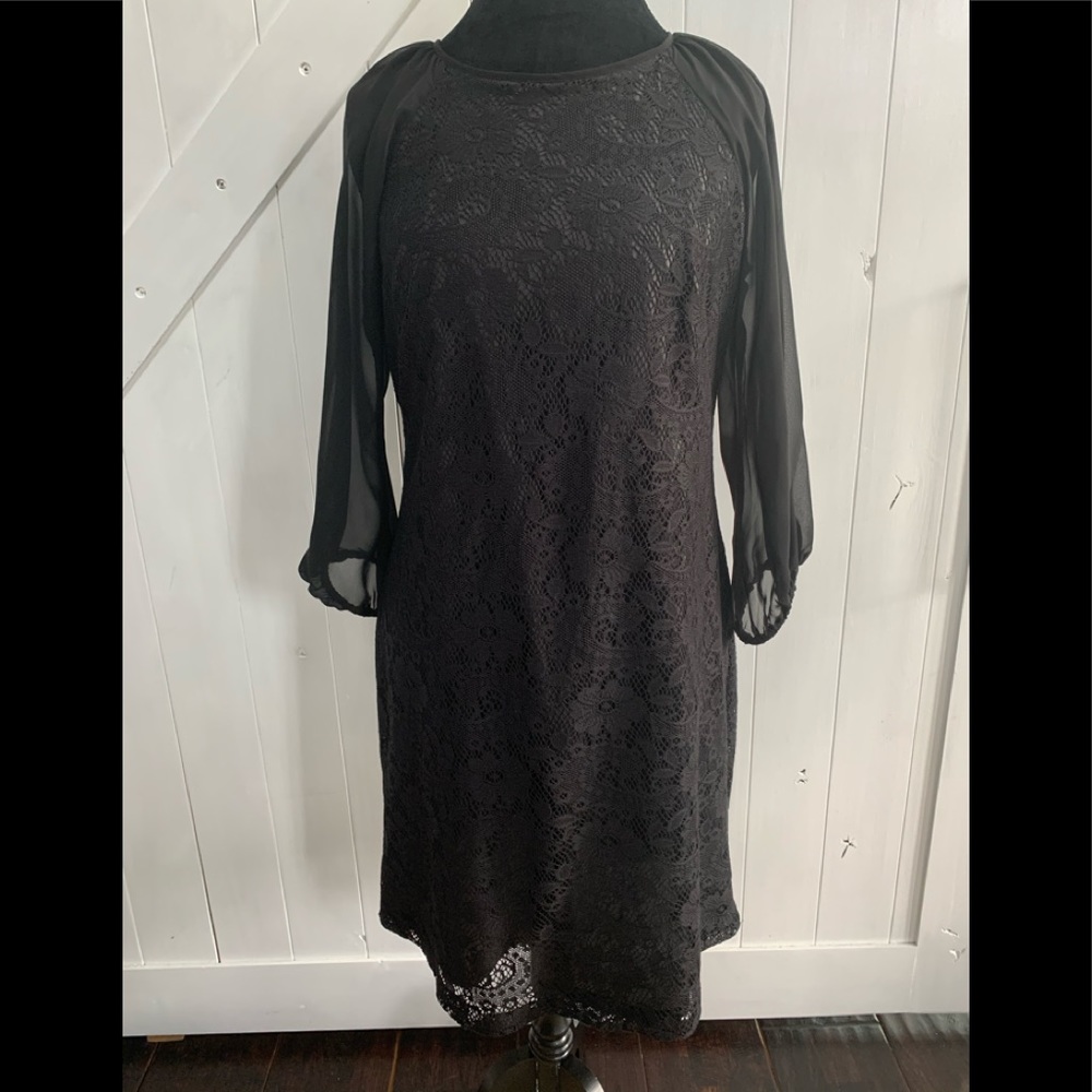 Black lace dress
